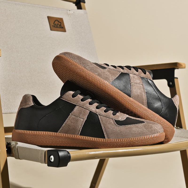 Retro-Sneaker aus Canvas und Leder