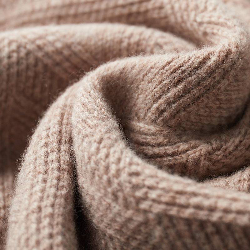 Wollpullover mit Halbrollkragen