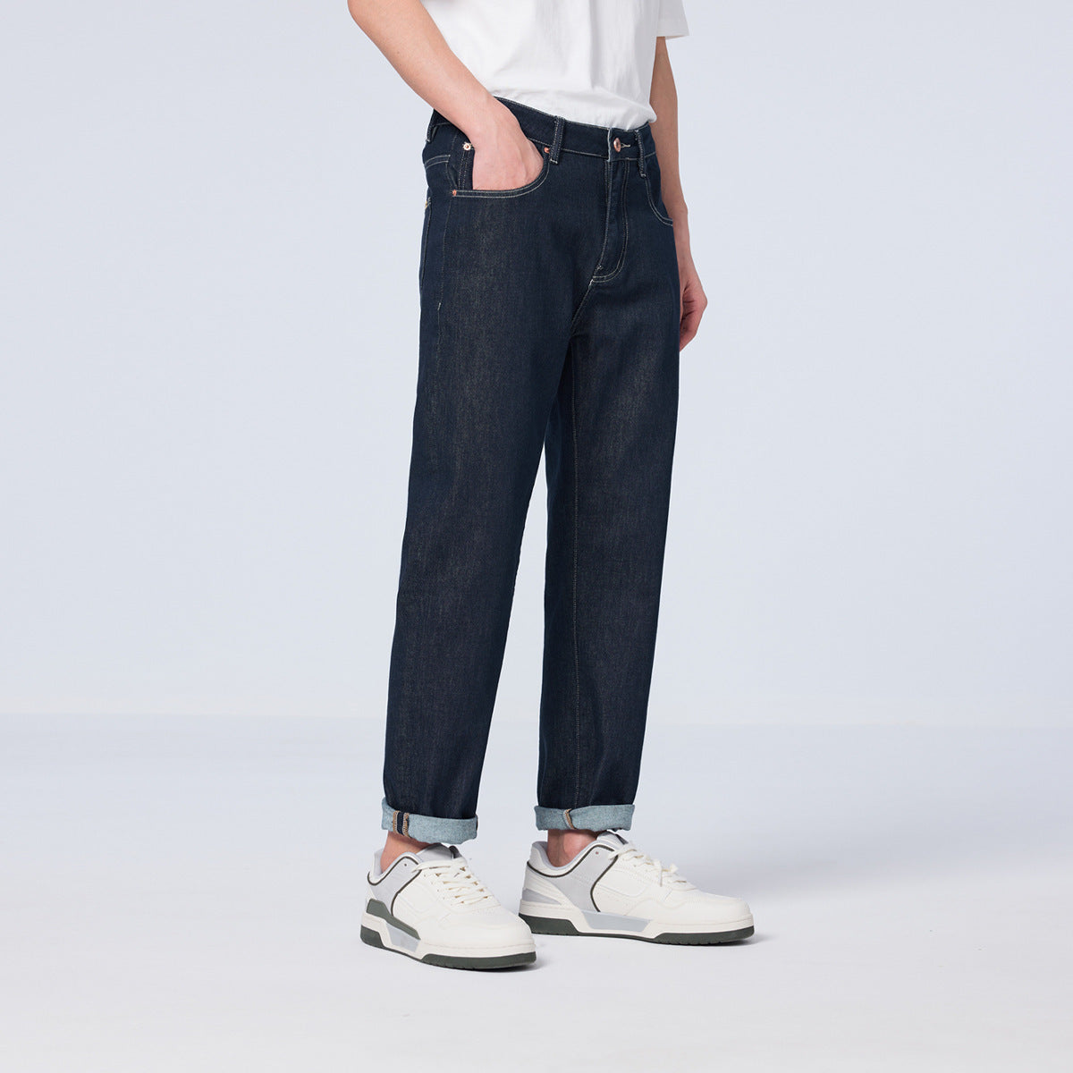 UrbanStoff | Lockere Straight Cropped-Jeans