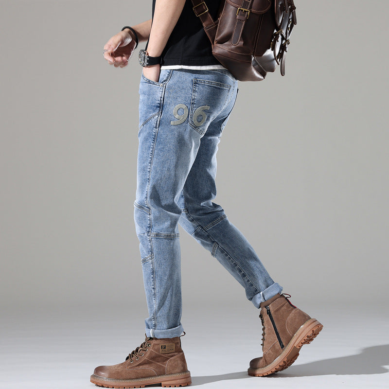 UrbanStoff | Light-Wash Stretch-Jeans mit Stickerei