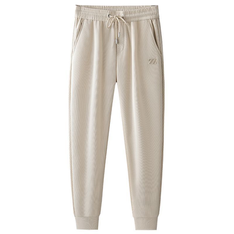 UrbanStoff | Sportliche Jogpants mit Stickerei