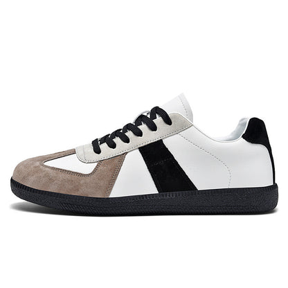 Retro-Sneaker aus Canvas und Leder