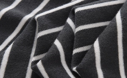 UrbanStoff | Gestreiftes Baumwoll-T-Shirt