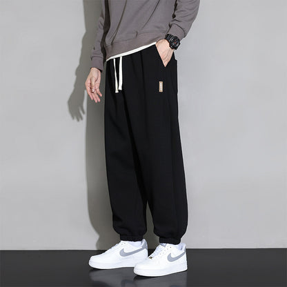 UrbanStoff | Lockere Sporthose im Casual-Stil