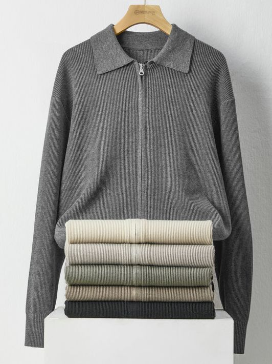 Strickpullover mit Zipper & Kragen