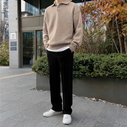 Herbstpullover mit Revers
