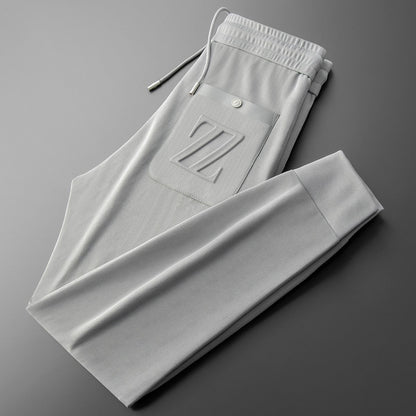 UrbanStoff | Sportliche Jogpants mit Stickerei