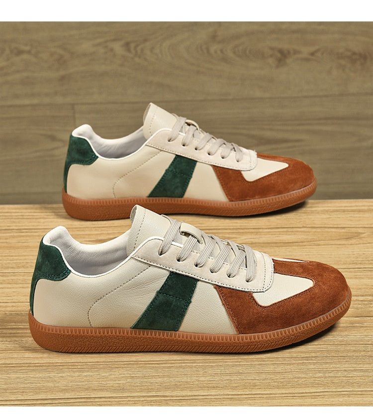 Retro-Sneaker aus Canvas und Leder
