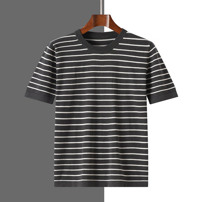 UrbanStoff | Gestreiftes Baumwoll-T-Shirt