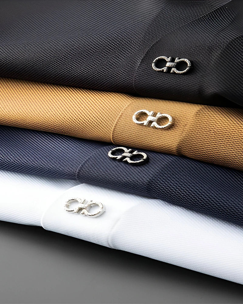 Seidiger Ice-Silk Anzug