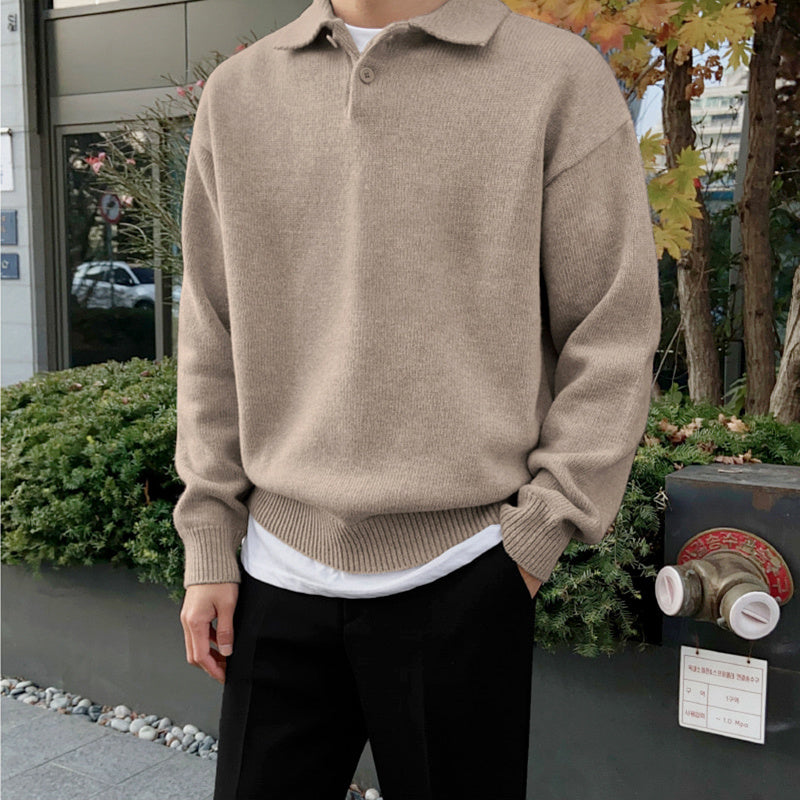Herbstpullover mit Revers