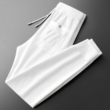 UrbanStoff | Sportliche Jogpants mit Stickerei