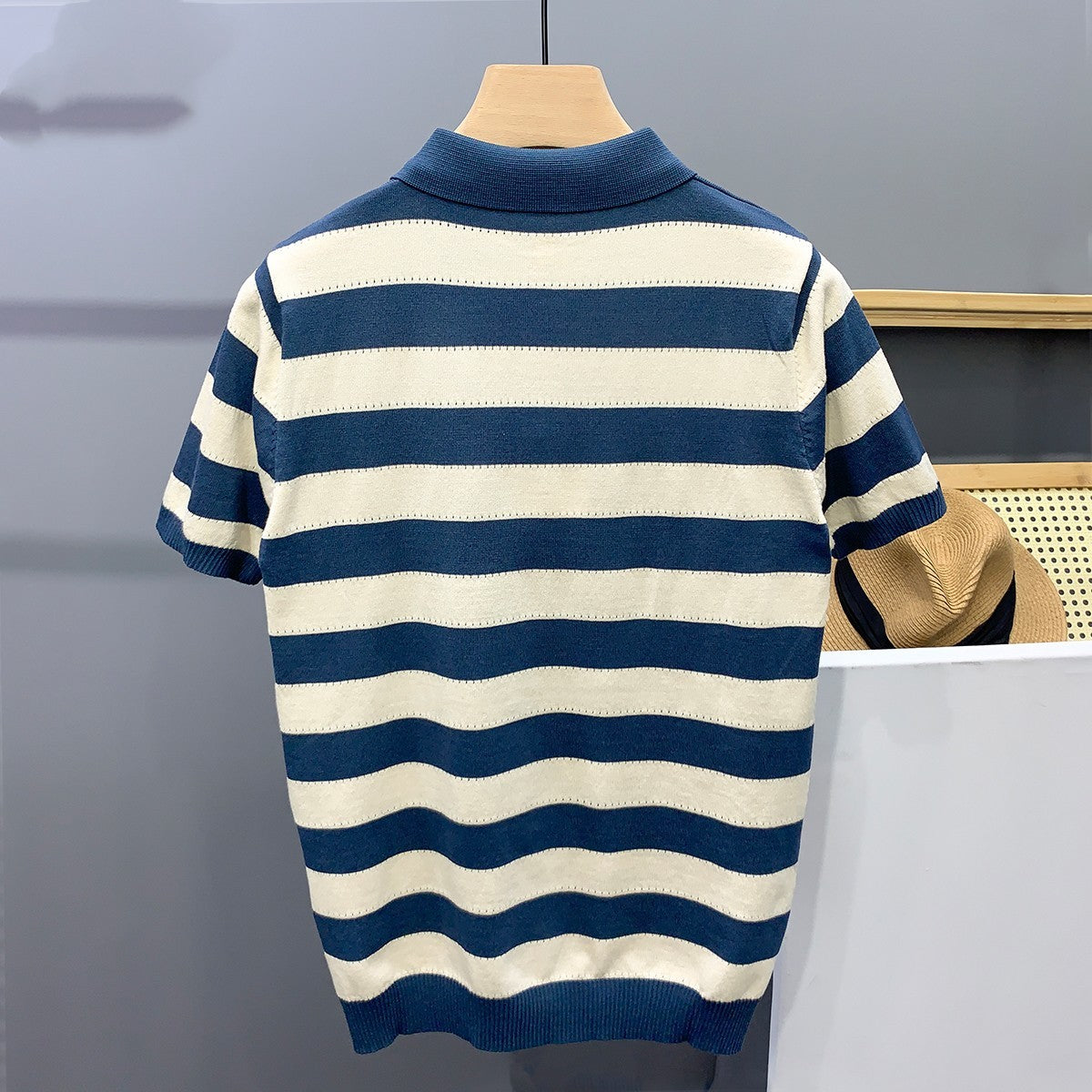 UrbanStoff | Gestreiftes Eisseide-Poloshirt